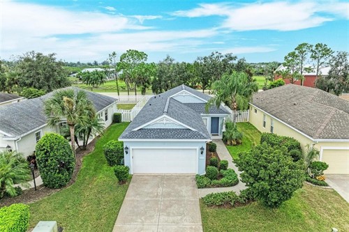 5234 Aqua Breeze Dr,  Bradenton, FL 34208