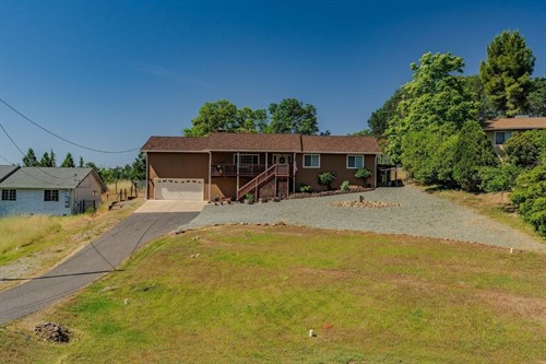 3302 Crowell Ln,  Valley Springs, CA 95252