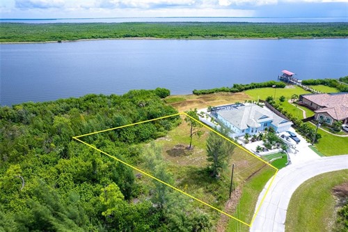 16468 Liggett Cir,  Port Charlotte, FL 33981
