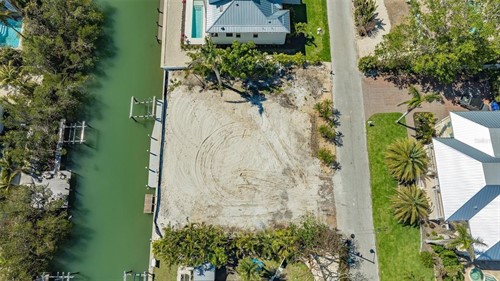 592 Juan Anasco Dr,  Longboat Key, FL 34228