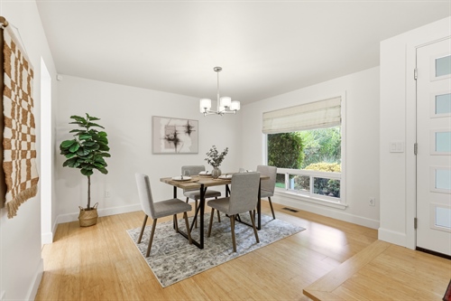 13 Dining Room