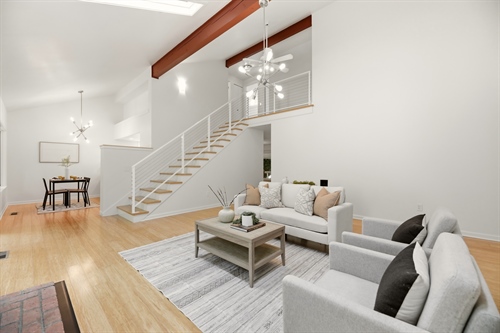23 Familty Room