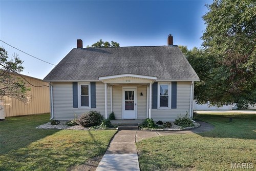 212 W State St,  Hamel, IL 62046