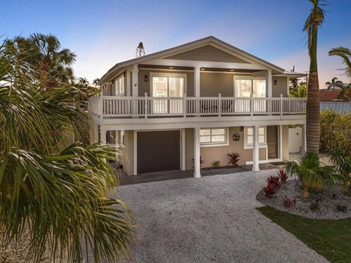 203 72nd St,  Holmes Beach, FL 34217