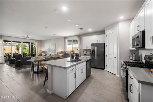 22808 E Roundup Way,  Queen Creek, AZ 85142