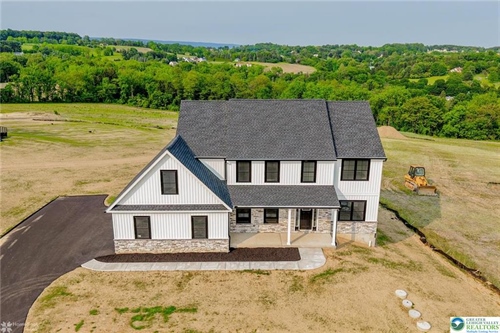 936 Emerald Valley Lane, ,  Washington Twp, PA 18031