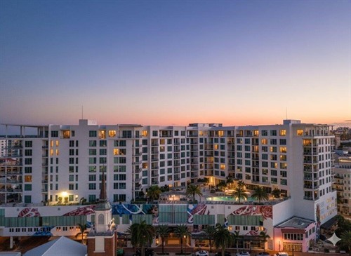 111 S Pineapple Ave Unit 615,  Sarasota, FL 34236