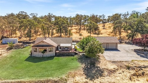 8700 Hubbard Rd,  Auburn, CA 95602
