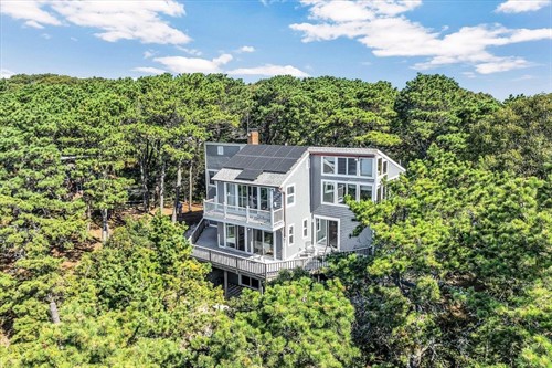 90 Ring Rd,  Wellfleet, MA 02667