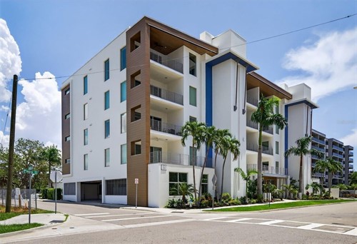711 S Palm Ave Unit 303,  Sarasota, FL 34236