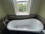 Claw Tub
