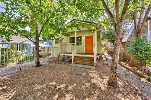 135 Brewery Ln,  Auburn, CA 95603