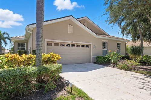 4470 Kariba Lake Ter,  Sarasota, FL 34243