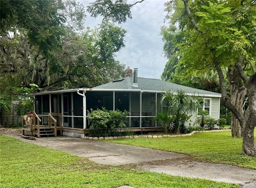 1729 S Pinellas Ave,  Tarpon Springs, FL 34689