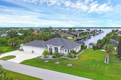 2998 Montgomery Dr,  Port Charlotte, FL 33981