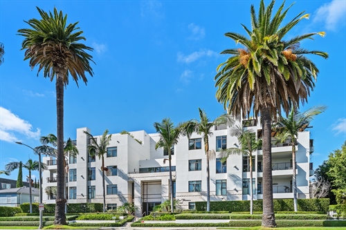 447 N. Doheny Drive #102,  Beverly Hills, CA 90210