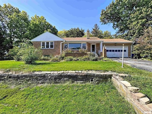 2615 18th Street A,  Moline, IL 61265