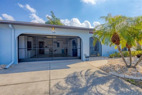 610 Apple Ln,  Englewood, FL 34223