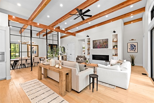 4 Edwards Bridge Road,  Marion, MA 02738