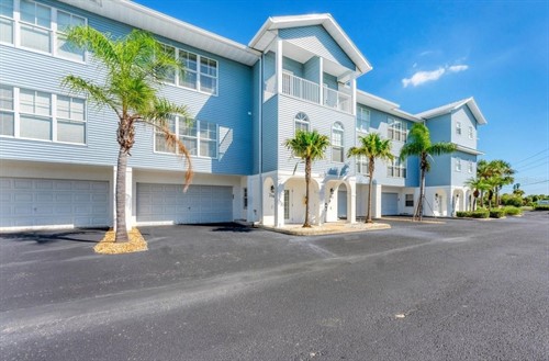 3927 Cape Haze Dr Apt 204,  Rotonda West, FL 33947