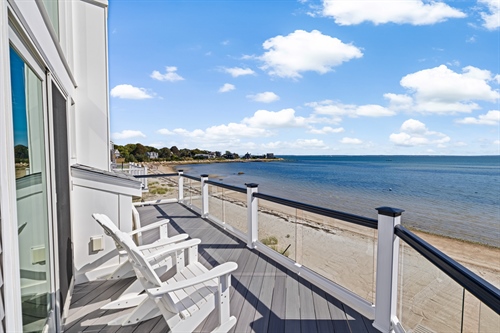 11 Cove Street,  Mattapoisett, MA 02739