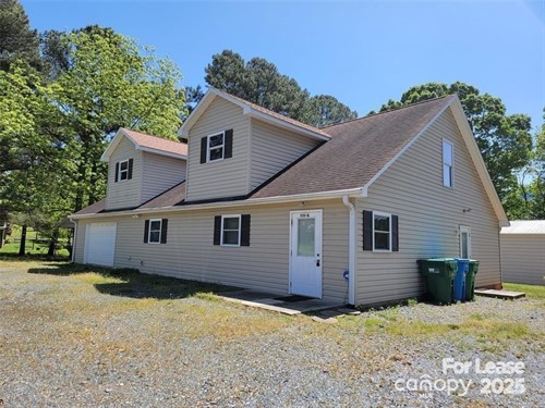 105A Kluttz St,  Locust, NC 28097