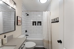 Bathrooom2