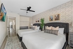 Bedroom52queens1
