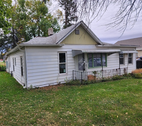 408 Moorehead Ave,  Ida Grove, IA 51445