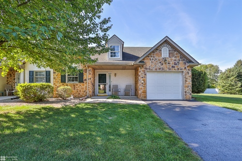 1572 Upstream Farm Road,  Easton, PA 18040