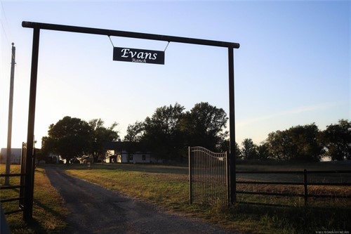 16812 N 97th East Ave,  Collinsville, OK 74021