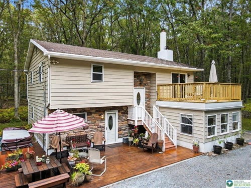 135 Dogwood Drive,  Penn Forest Township, PA 18229