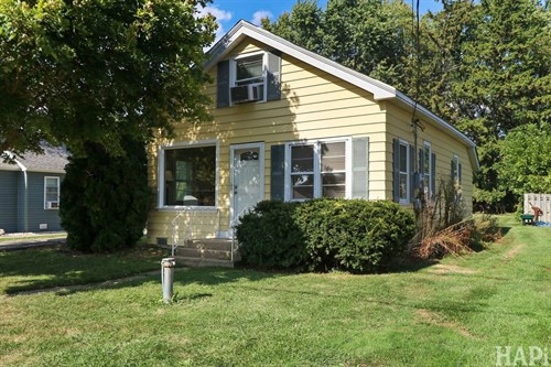 22969 W Lakeview Ave,  Antioch, IL 60002