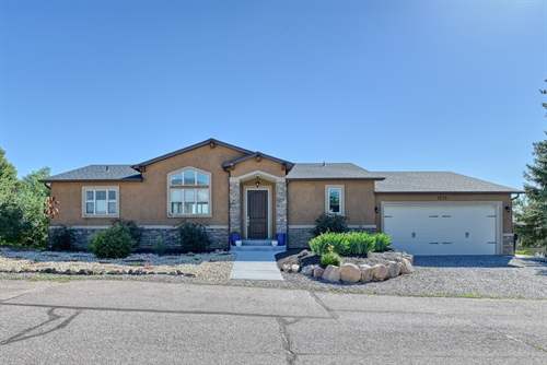 1225 E High Point Lane,  Colorado Springs, CO 80904