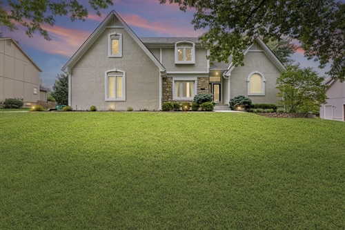 12620 Howe Drive,  Leawood, KS 66209