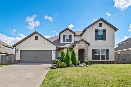 208 Wilson Blvd,  Pea Ridge, AR 72751