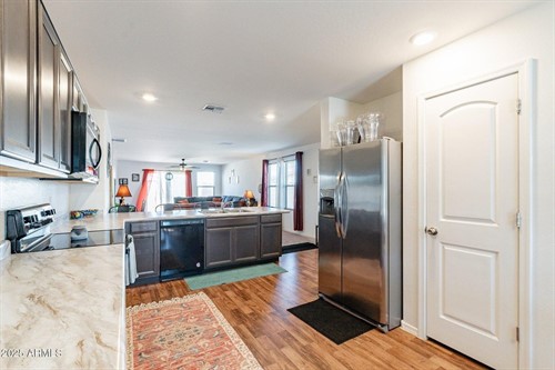 1414 W Pinkley Way,  Coolidge, AZ 85128