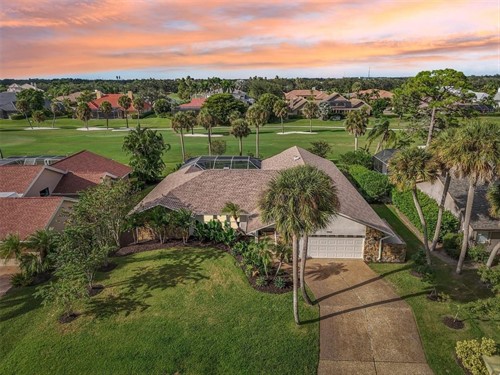 3947 Prairie Dunes Dr,  Sarasota, FL 34238