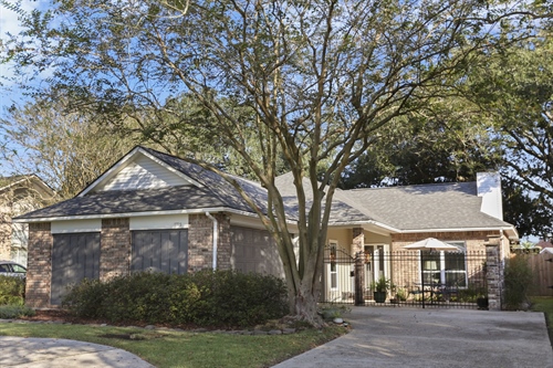 17715 AZALEA LAKES AVE,  Baton Rouge, LA 70817