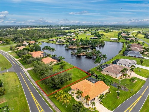 17204 Cape Horn Blvd,  Punta Gorda, FL 33955