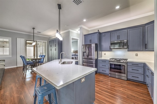 9253 Satin Pond,  Las Vegas, NV 89123