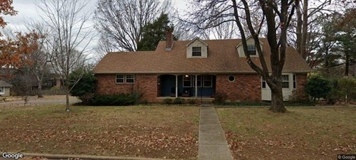 1860 E Brent Ln,  Fayetteville, AR 72703