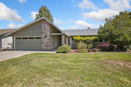120 Oak Island Circle,  Santa Rosa, CA 95409