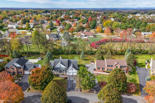 4439 Loraine Lane, Bethlehem, PA 18017