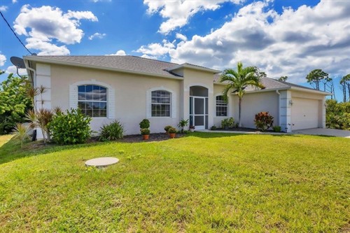 11 Lateen Sail Dr,  Placida, FL 33946