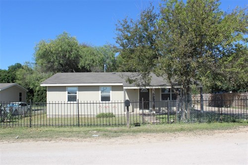3106 Fallwell Ln,  Del Valle, TX 78617