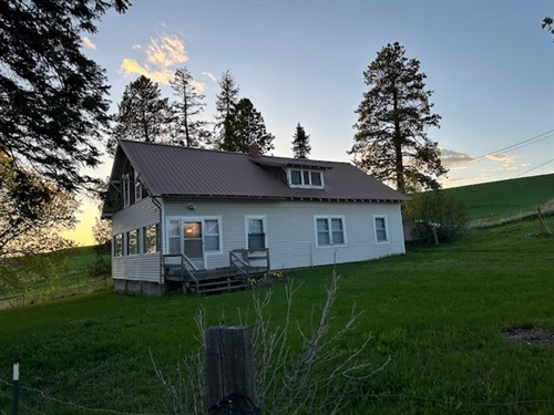 21 B Howard Road,  Palouse, WA 99161