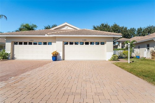 1105 Topelis Dr,  Englewood, FL 34223