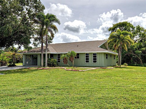 425 Morrison Ave,  Englewood, FL 34223