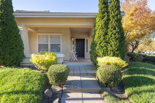 4 Firefly Ln, Napa, CA 94558